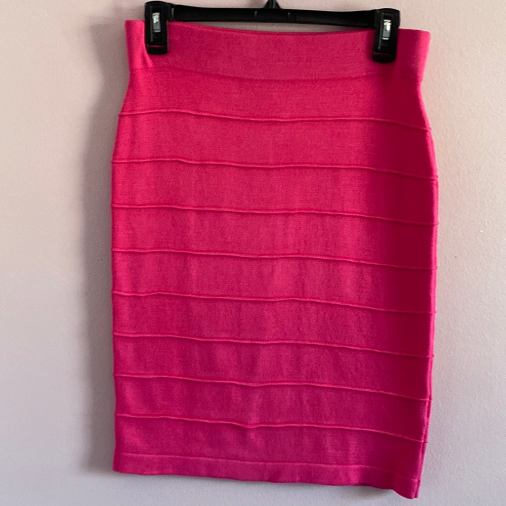 Nicki Minaj - Vibrant Pink, Knit & Ribbed Pencil Skirt, Size Large